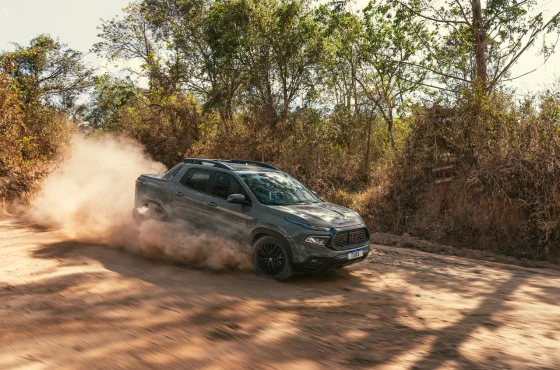 Fiat Toro Ultra é a nova opção no topo de gama entre as versões equipadas com motor Turbo 270 Flex Fiat Toro Ultra é a nova opção no topo de gama entre as versões equipadas com motor Turbo 270 Flex